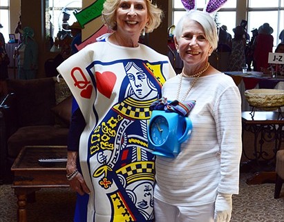 guest-costumes