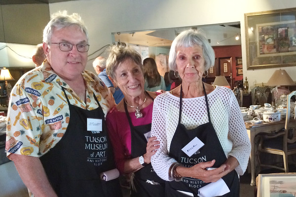 Treasure House Sale 2015-10-16_027-M